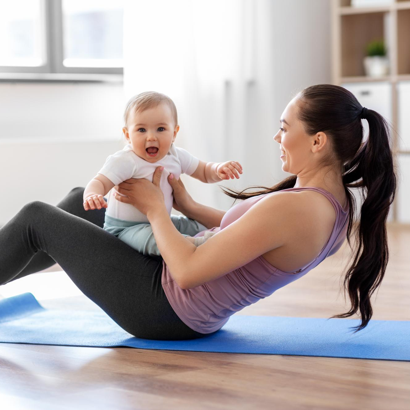 תרגילי כושר לאחר לידה: כך תתחילי להתאמן מחדש בקצב שמתאים לך